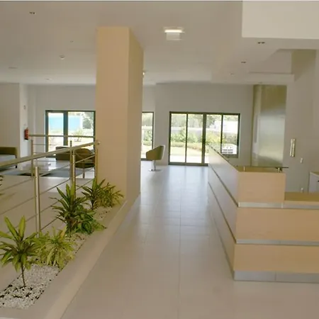 Turisticos Rocha Tower 9 Апартаменти